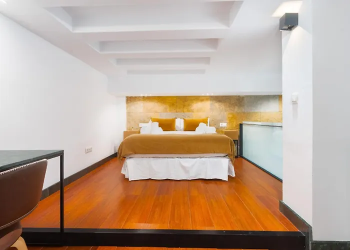 아파트 Modern Duplex - Loft Style - Historic Centre 세비야